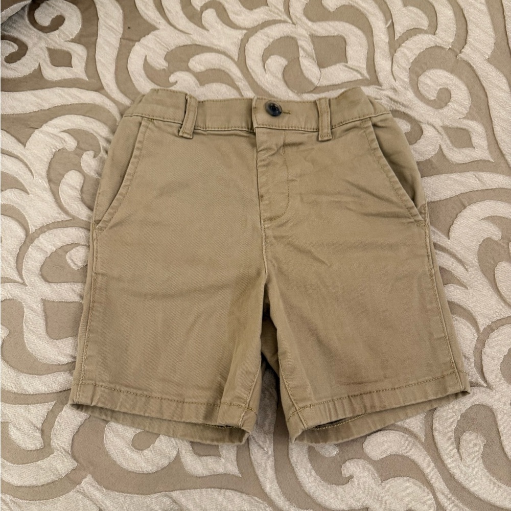 Children’s place toddlers boy shorts size 3 T